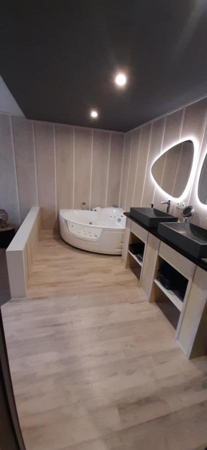 Enterrasse 4 Etoiles Apartamento Dinan Exterior foto